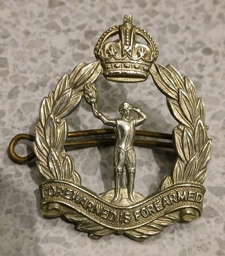Gutes mützenabzeichen royal - gutes,